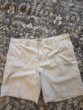 Peter Millar Men's Flat Front Khaki Shorts - Light Tan